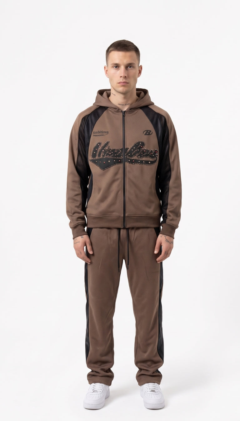 Coordinato con Inserti Lucidi e Logo in Strass