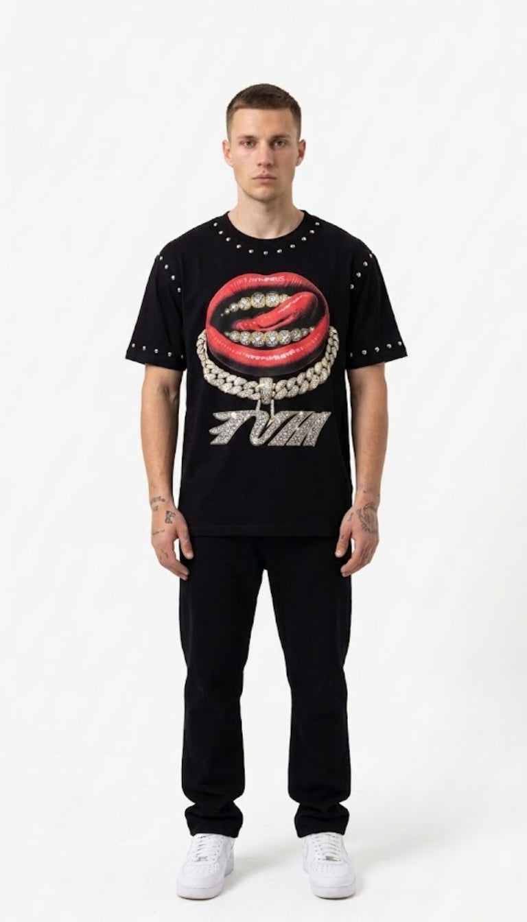 T-Shirt con Stampa "Bocca e Catena Gioiello"