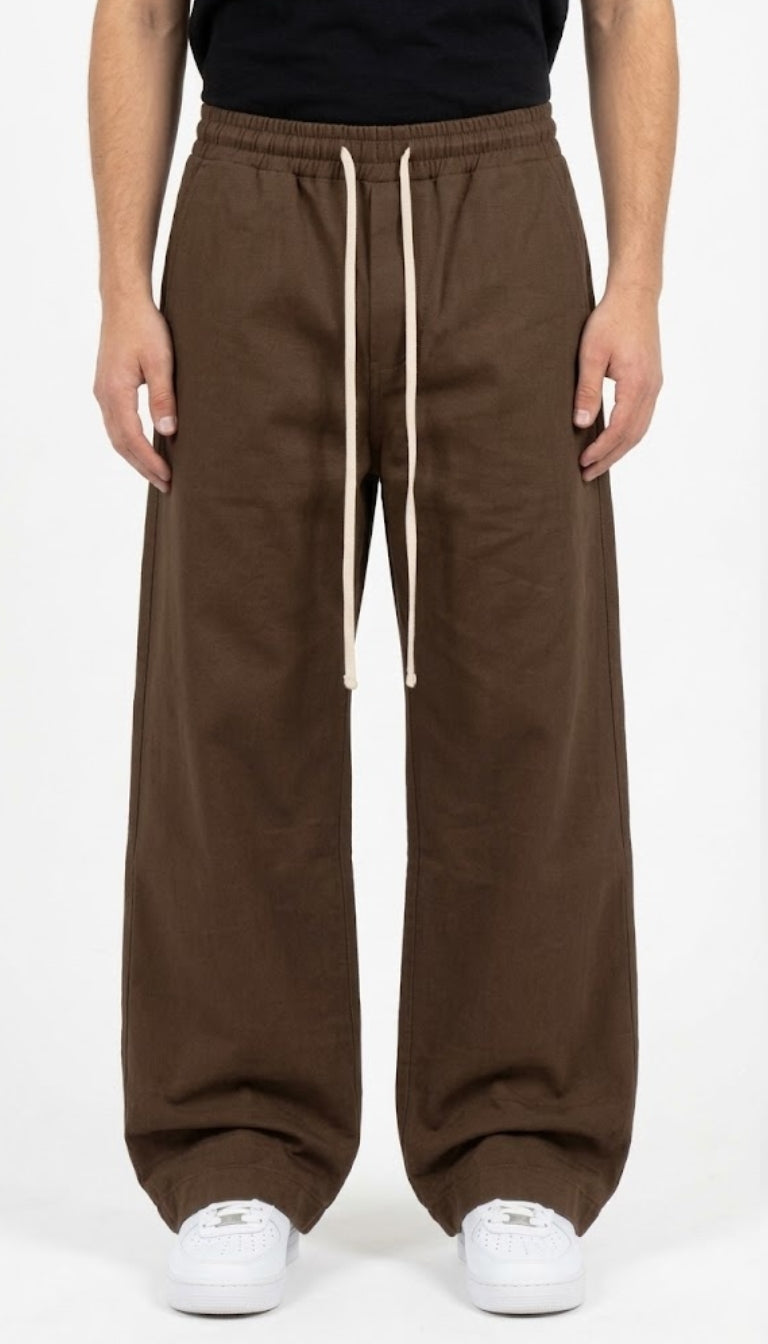 Pantaloni dal taglio ampio con vita elasticizzata e coulisse