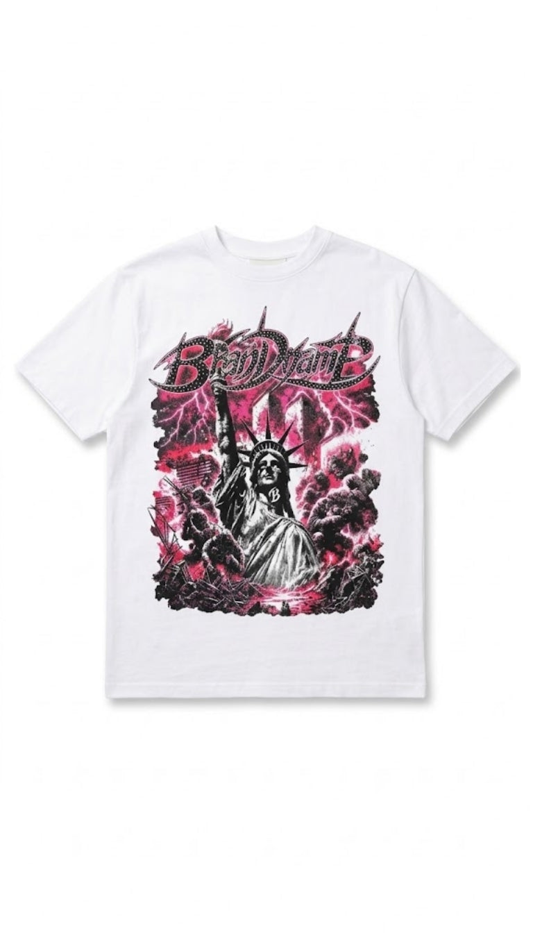 T-shirt girocollo con maxi stampa apocalittica