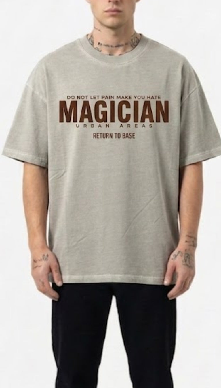 T-Shirt "Magician"