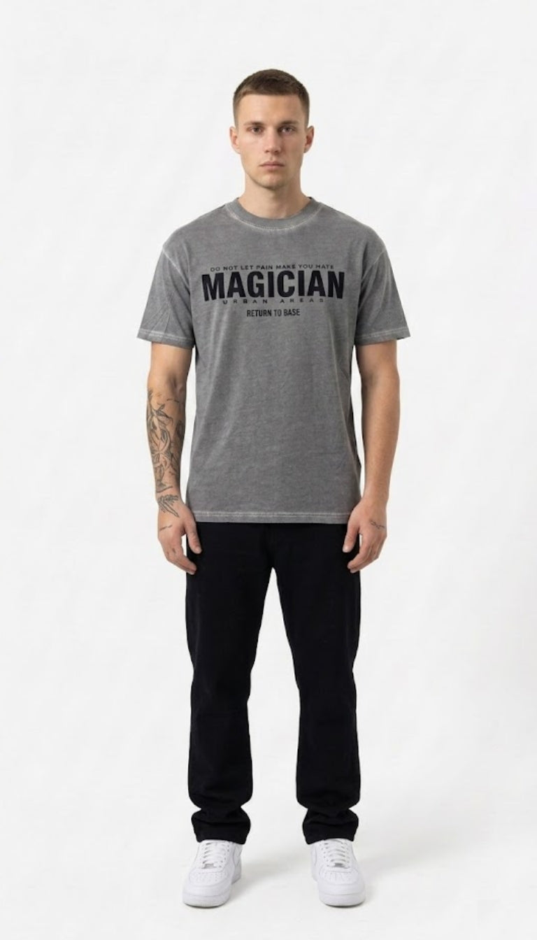 T-Shirt "Magician"