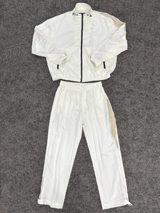 COMPLETO ZIP TECH WHITE