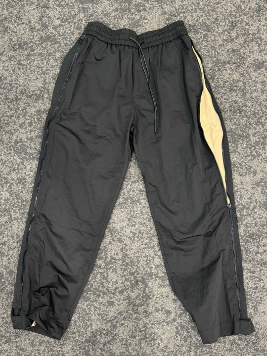 COMPLETO ZIP TECH BLACK