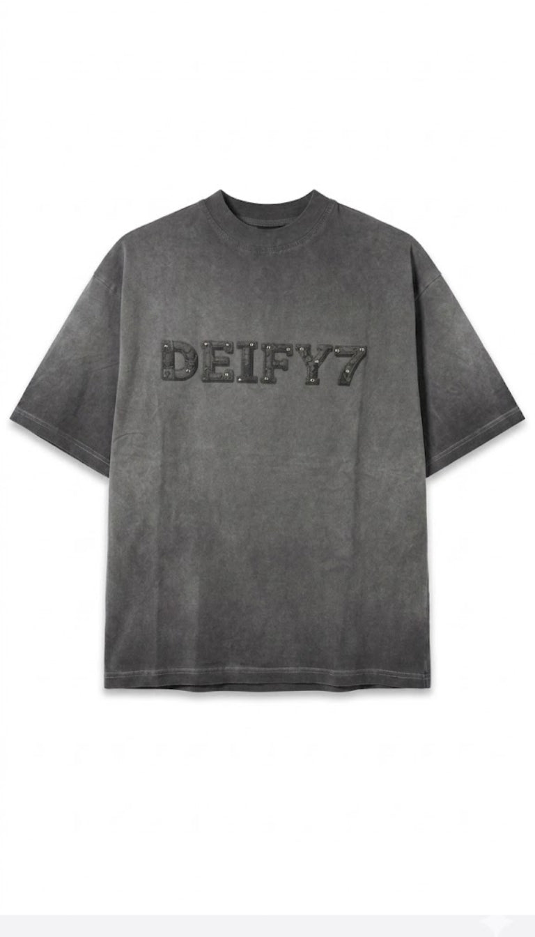 T-Shirt Deify7 Studded