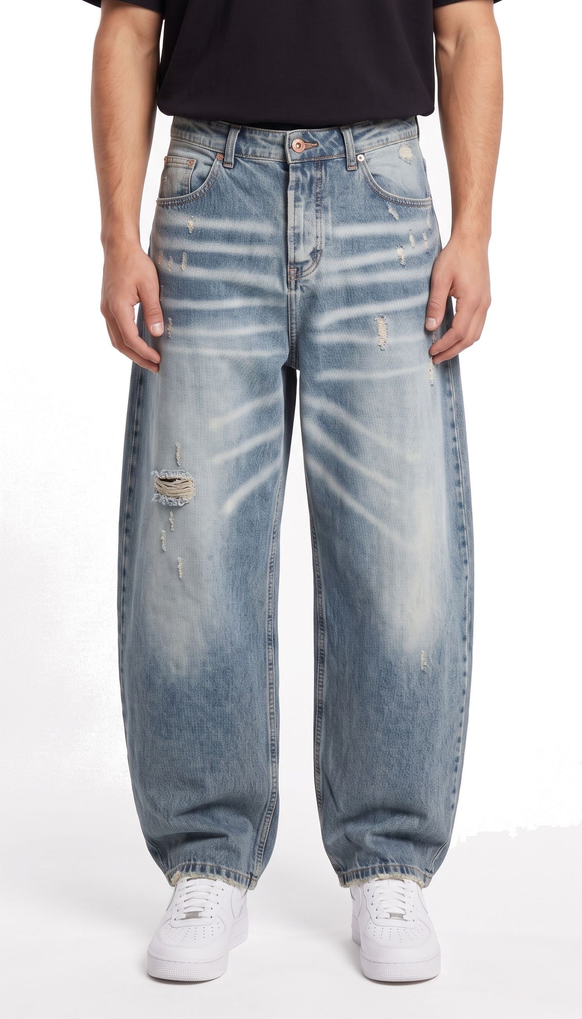 Jeans Balloon Fit con Baffature e Strappi
