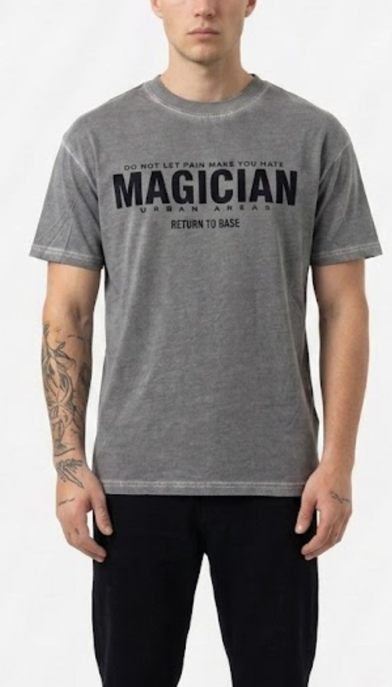 T-Shirt "Magician"