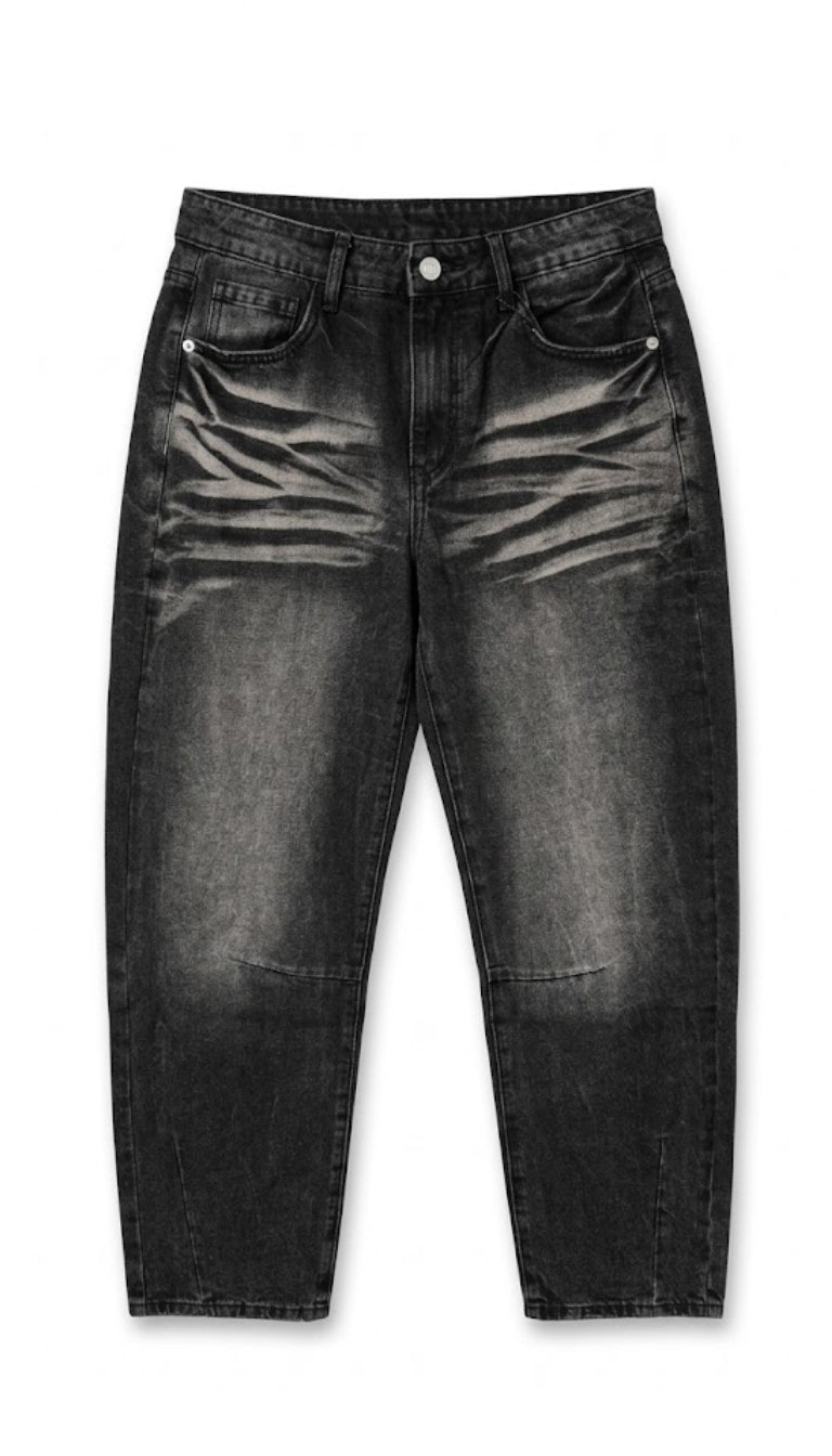 Jeans Ballon con cuciture sagomate sulle ginocchia