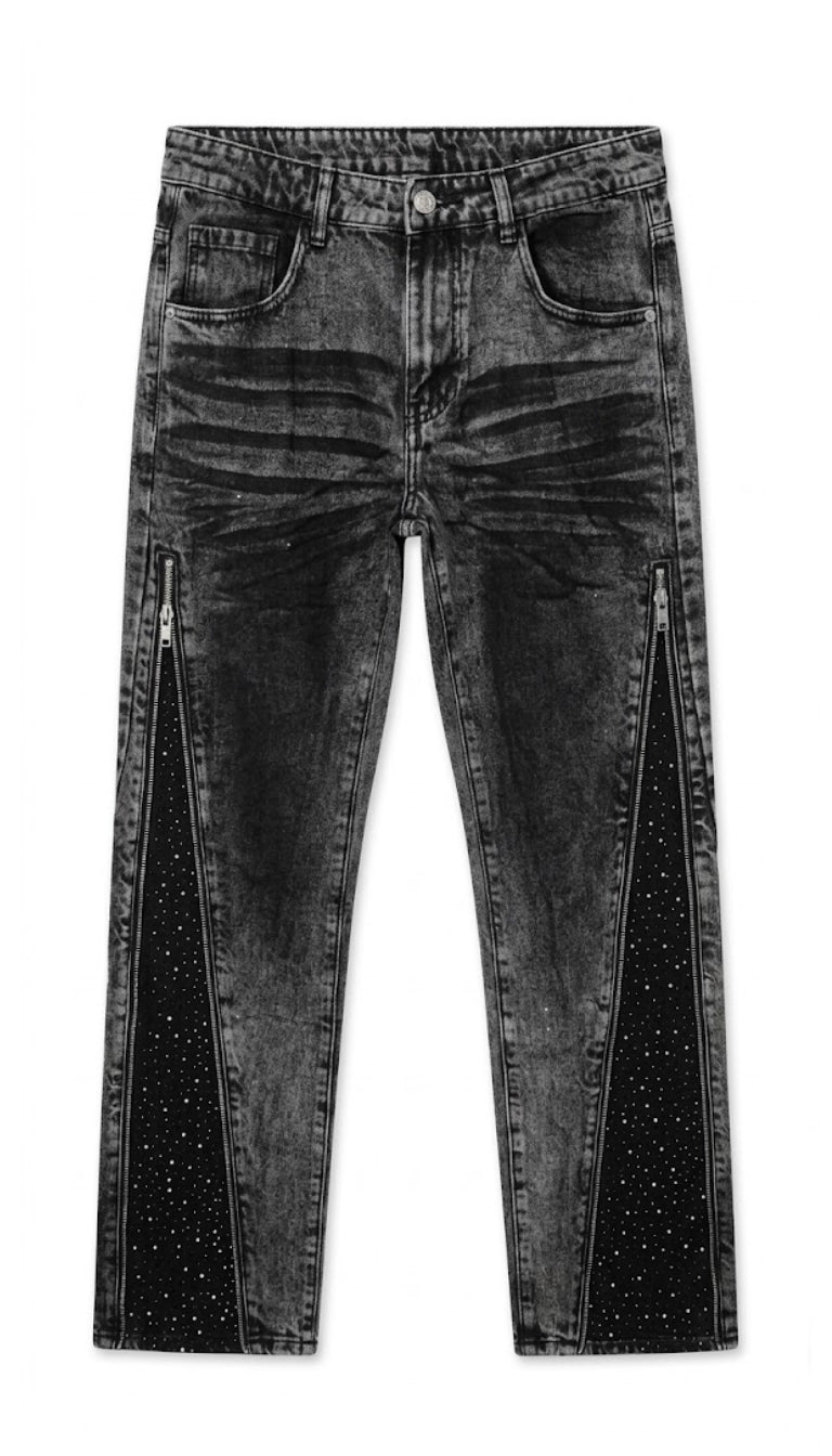 Pantaloni in denim slavato con zip e inserti in strass