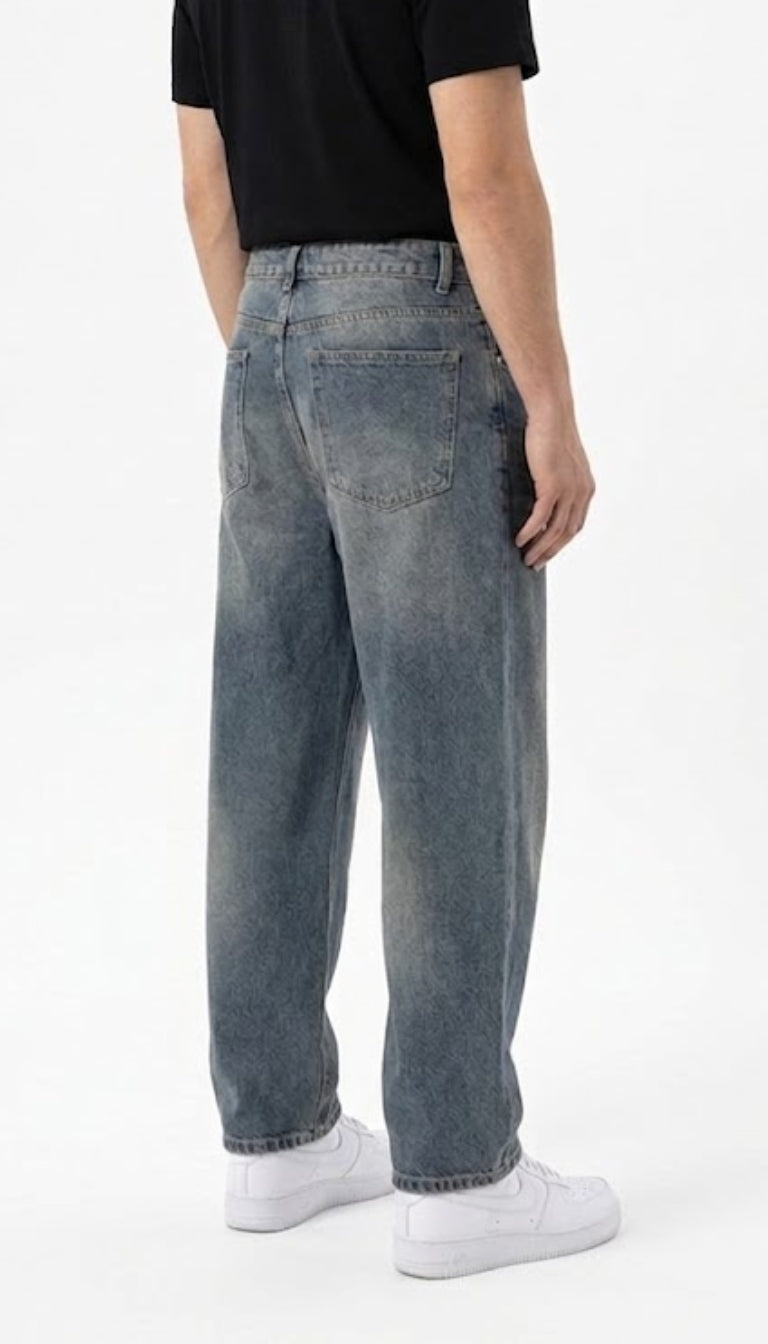Studio Relaxed Jeans