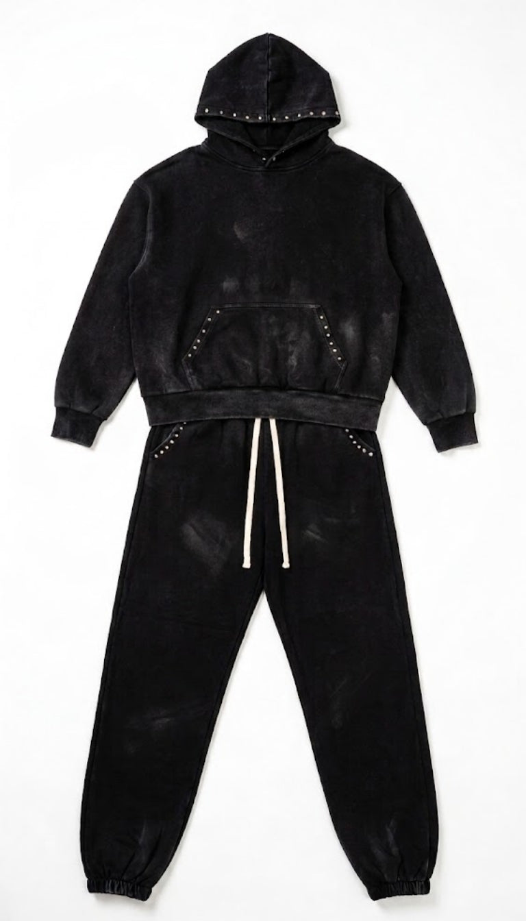 Set Tuta Distressed con Borchie e Effetto Lavato