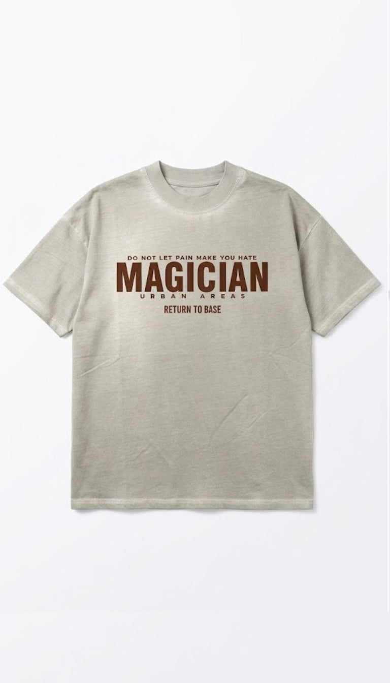 T-Shirt "Magician"