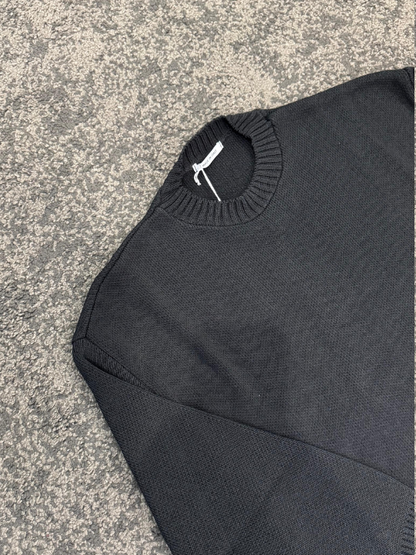 MAGLIONE TORN CROP BLACK