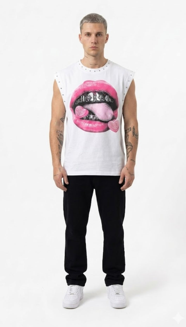 Muscle Tee Lips