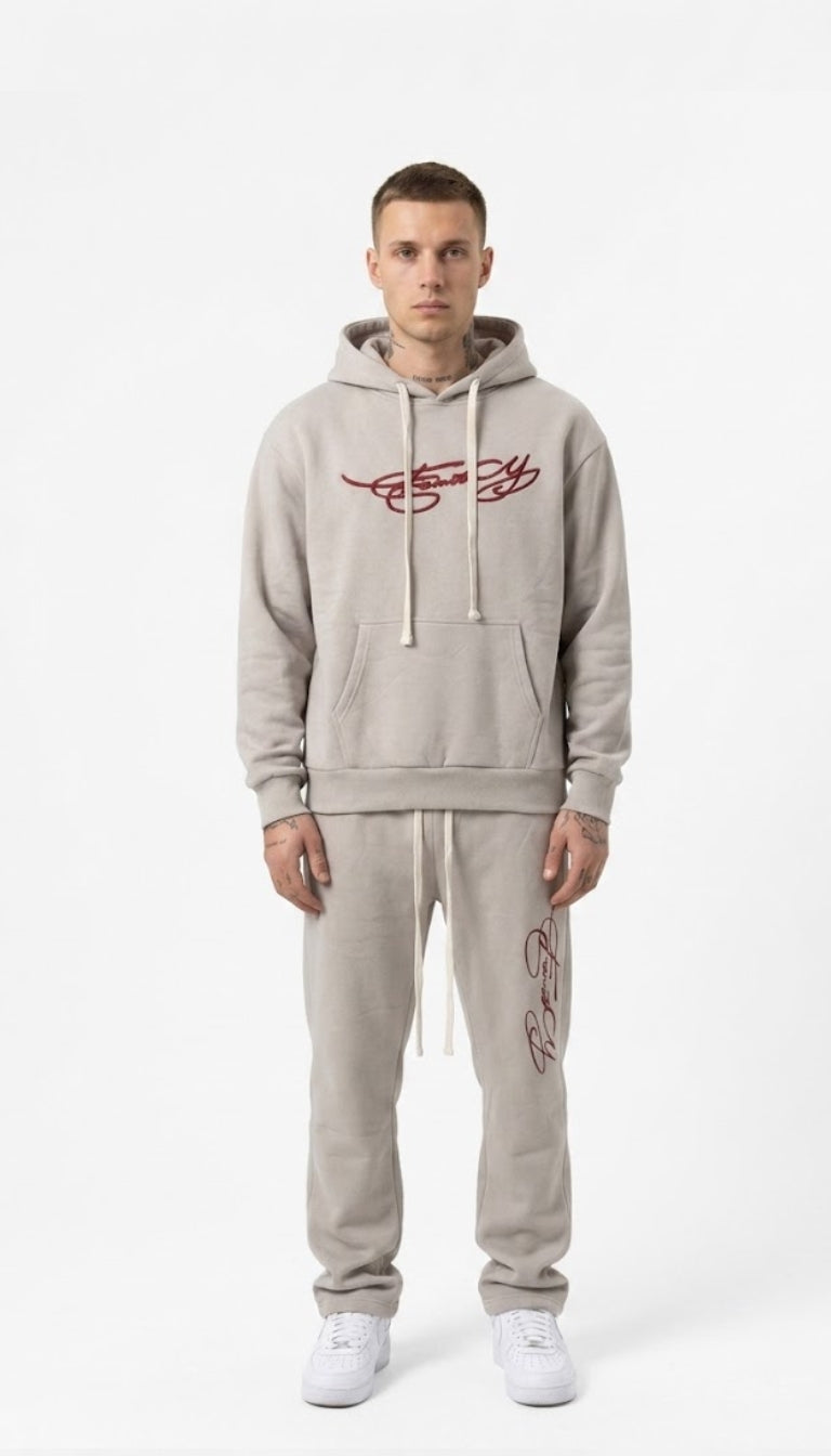 Completo Tuta Streetwear con Grafiche Corsive e Zip Laterali